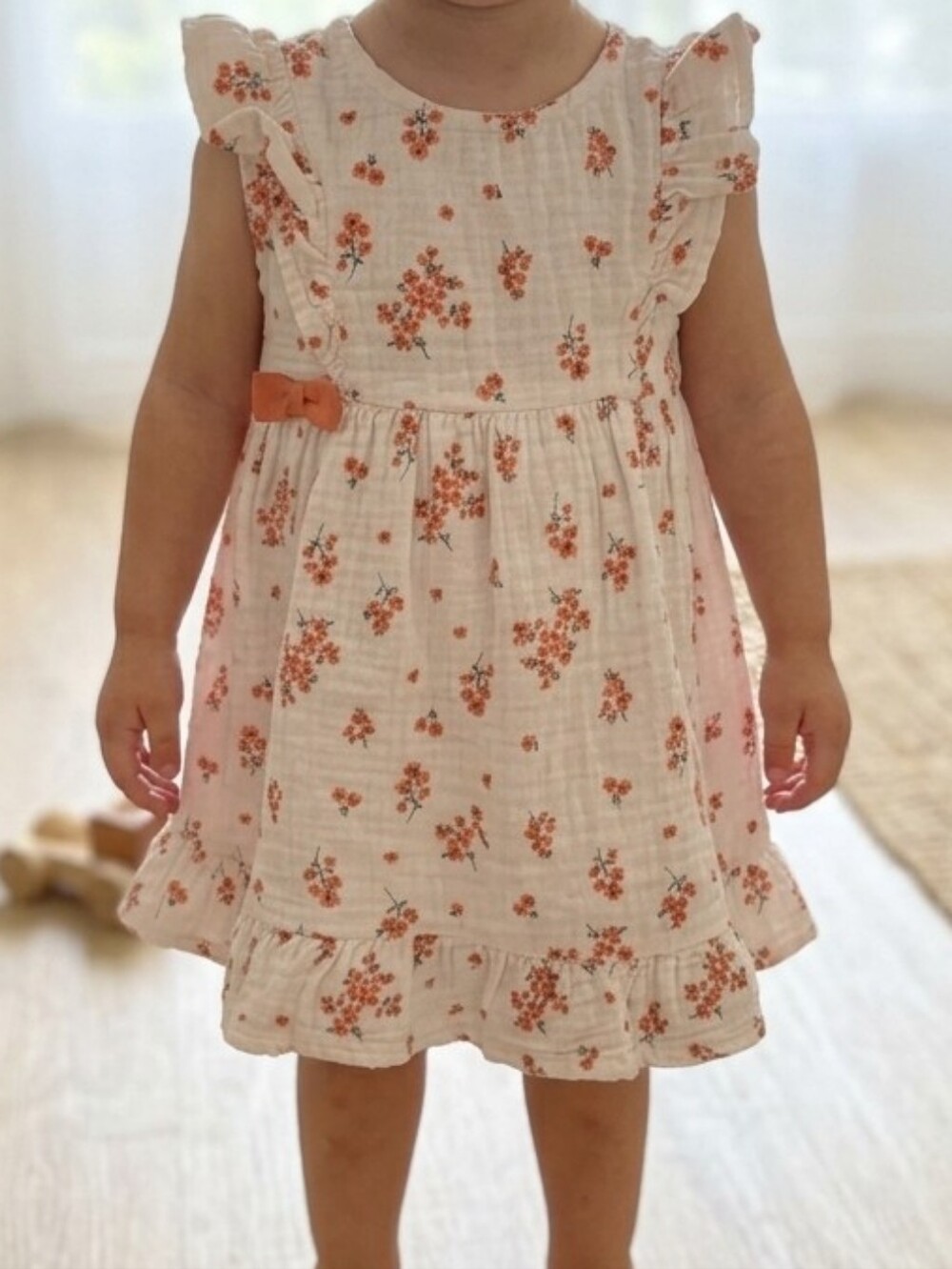 Daisy Fuentes White Dress with Peach Floral Bow Accent